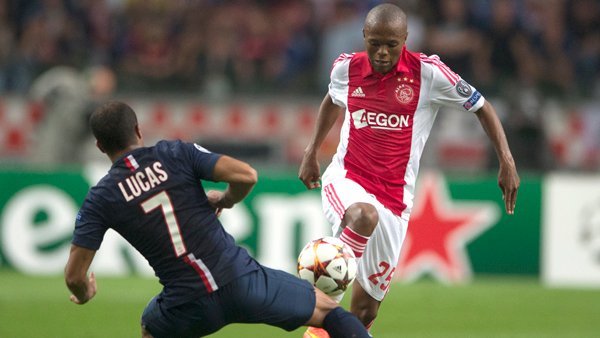 地展示了自 地展示了自